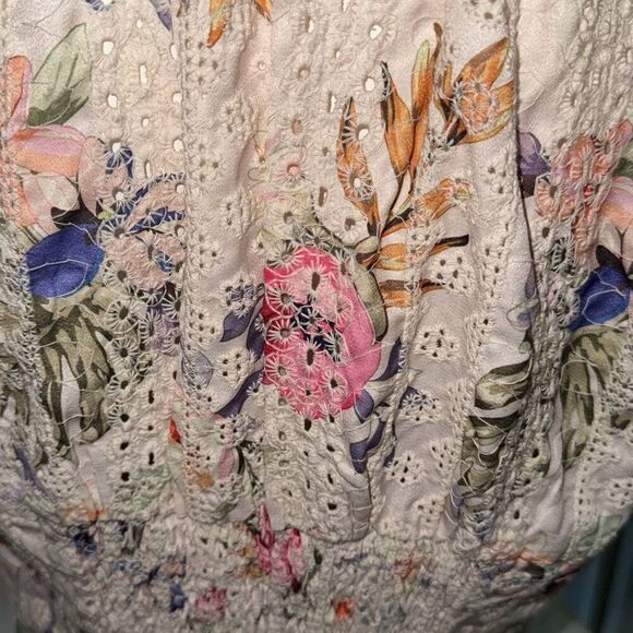 gab & Kate floral button-down shirt - Picture 6 of 10